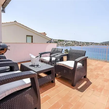 Bebe Rogoznica (Sibenik-Knin)