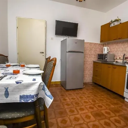 Bebe * Rogoznica (Sibenik-Knin)