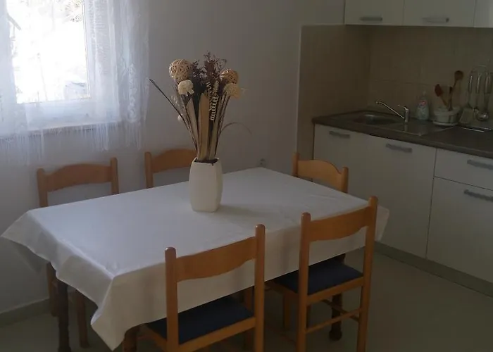 Daire Bebe Rogoznica (Sibenik-Knin)