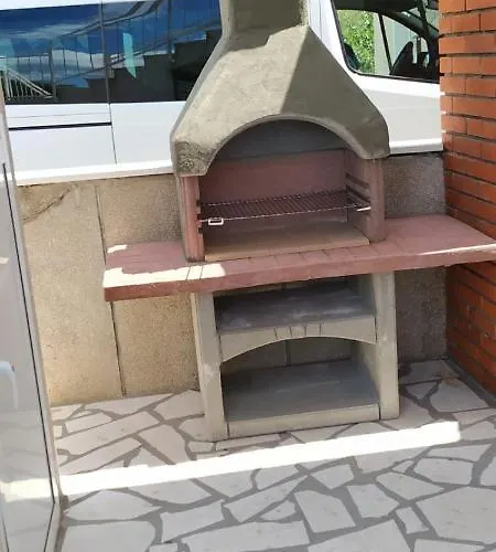 Bebe דירה רוגוזניצה