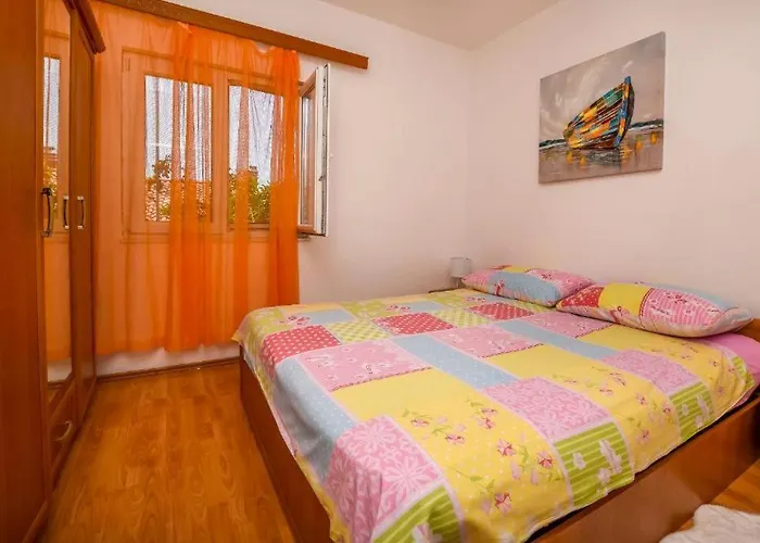 Bebe * Rogoznica (Sibenik-Knin)